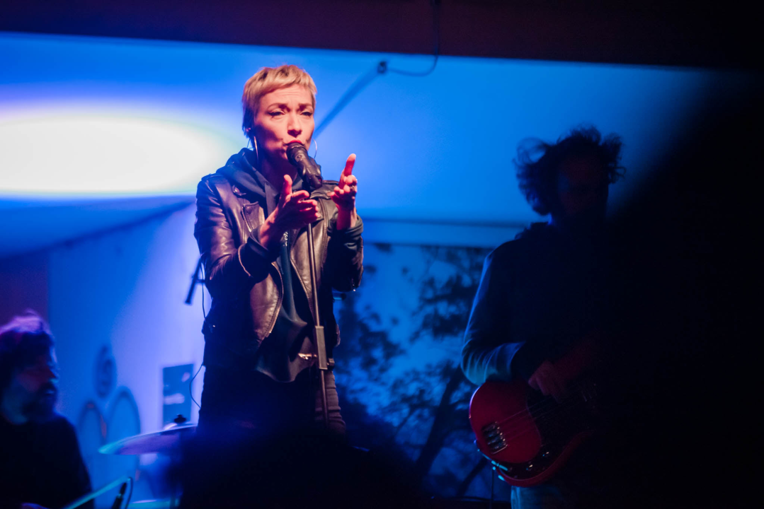 Sjajna atmosfera na koncertu Elementala: Publika u glas pjevala sve hitove, pogledajte kako je bilo  