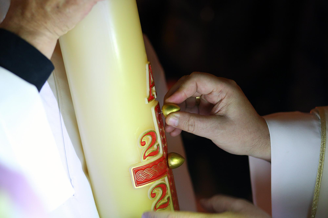 Vazmeno bdijenje u katedrali svetog Jakova: 'Božji darovi nisu privremeni, nisu prolazni'