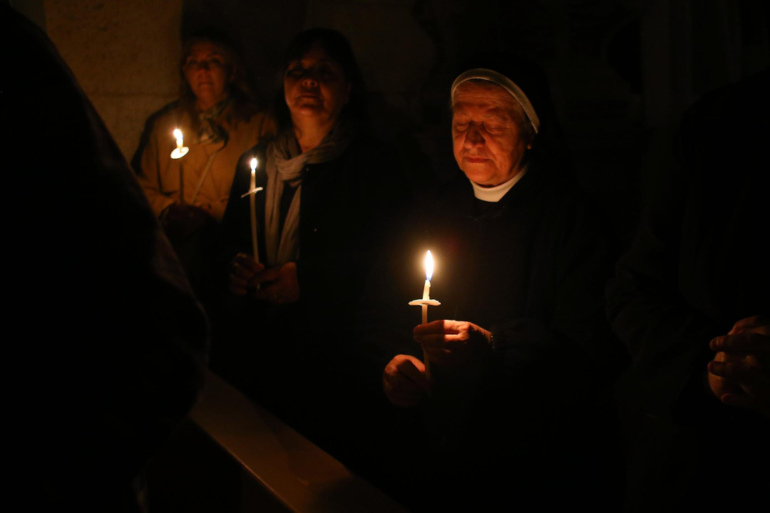 Vazmeno bdijenje u katedrali svetog Jakova: 'Božji darovi nisu privremeni, nisu prolazni'