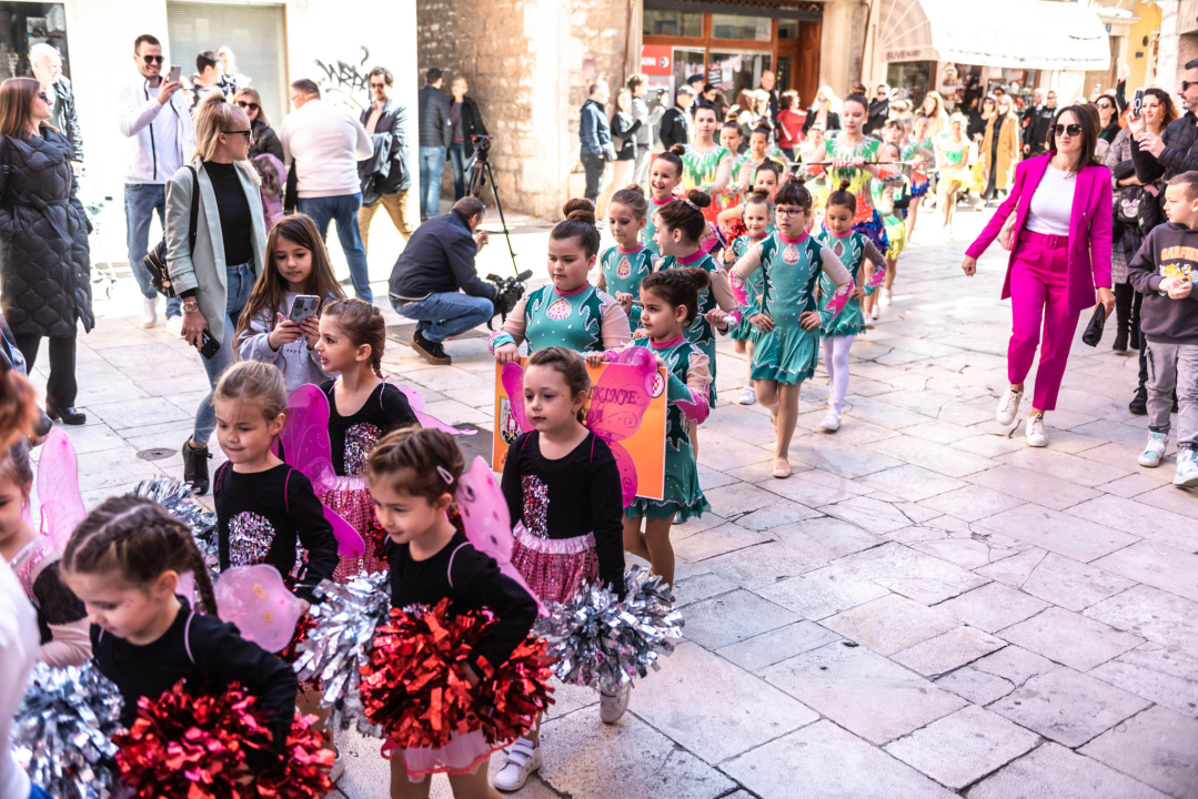 Uskršnji doručak pred Županijom označio početak turističke sezone: 'Očekujemo više ljudi nego rekordne 2019. godine'