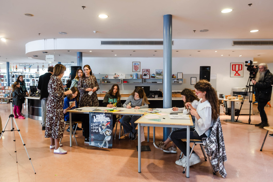 Najčitatelji šibenske knjižnice za 2021.: Zlata Jelinić, Mate Zlatoper, Karmen Bačelić, Višnja Šuperba i Zdenka Labor 