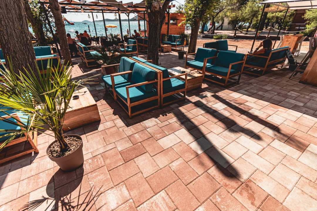 Donosimo TOP 3 savjeta za uređenje dvorišta oko bazena koji će oduševiti svakoga!