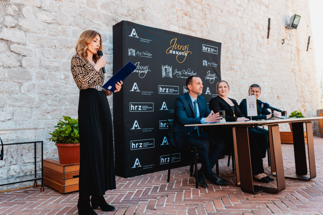 Potpisan sporazum o obnovi kamenog srca Šibenika: Uredit ćemo još 94 portala