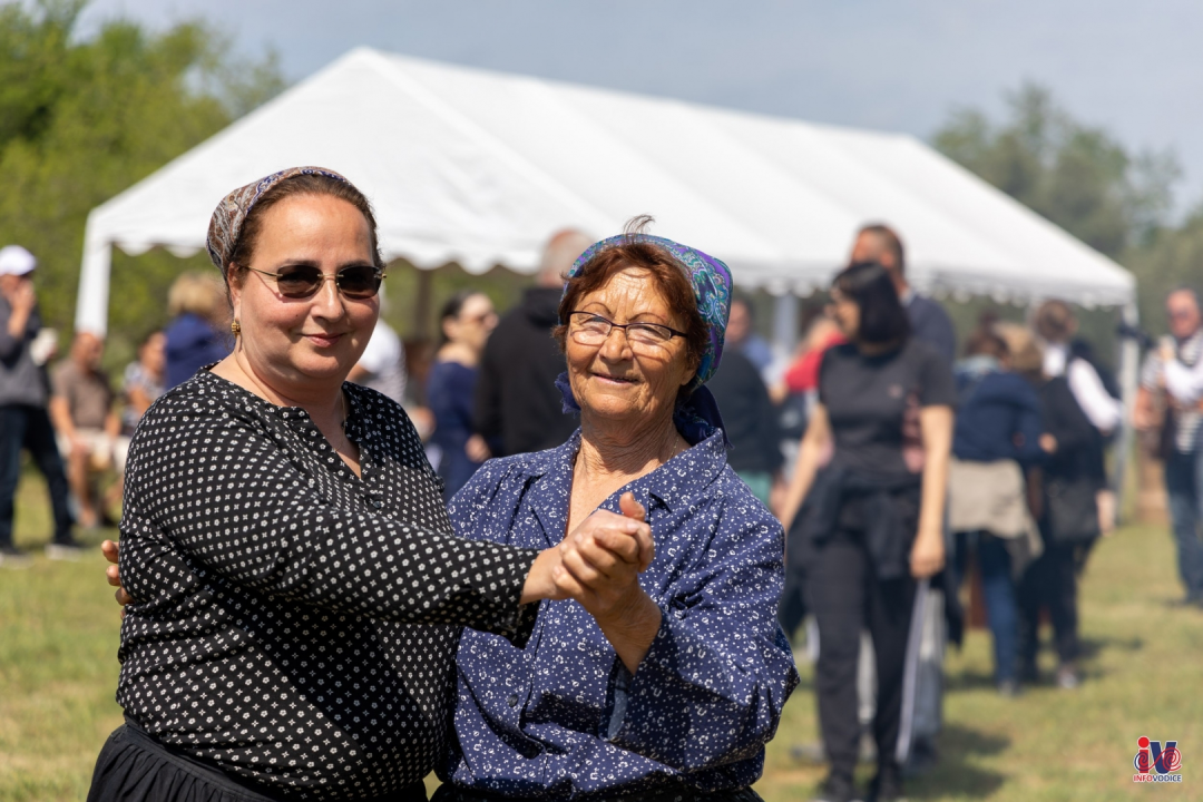 Piknik u Rakitnici: Druženje uz zelje, grah i glazbu