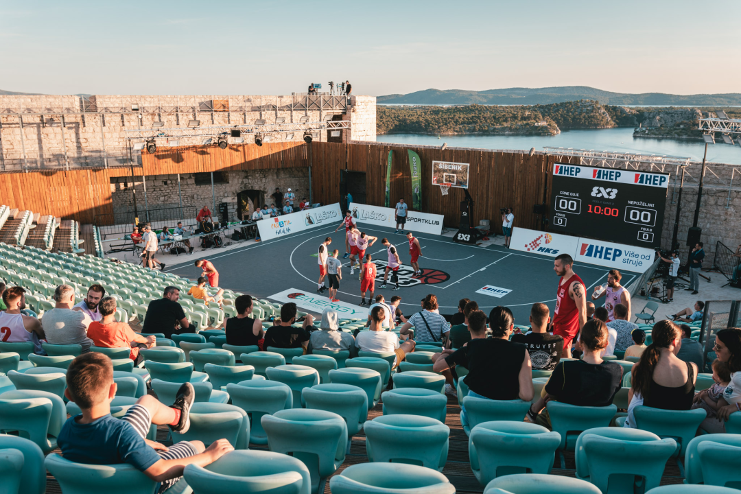 Basket se sinoć igrao na najljepšem igralištu: Tvrđava sv. Mihovila domaćin Pro 3x3 Tour-a