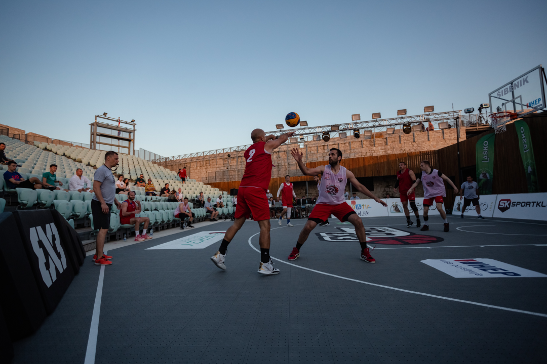 Sportski spektakl na sv. Mihovilu: Sudjelovalo 15 ekipa iz Hrvatske, BiH, Crne Gore, Srbije i Indije