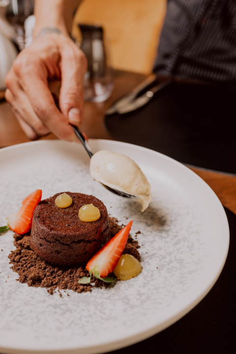 Konoba Campanelo otvorila je terasu s najljepšim pogledom uz gostovanje Melkiora Bašića!