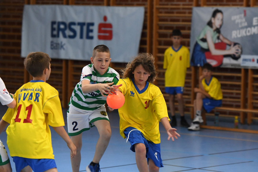 Mini rukometaši završili sezonu