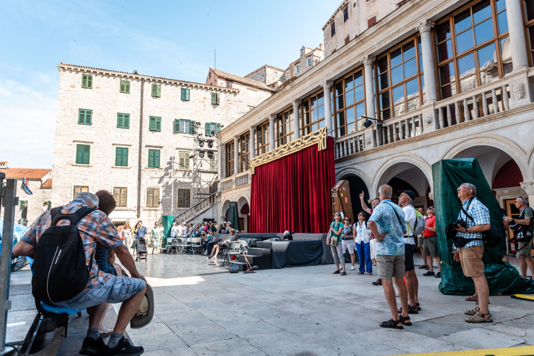 Postavljena festivalska vrata, MDF u subotu otvara Zagrebačka filharmonija