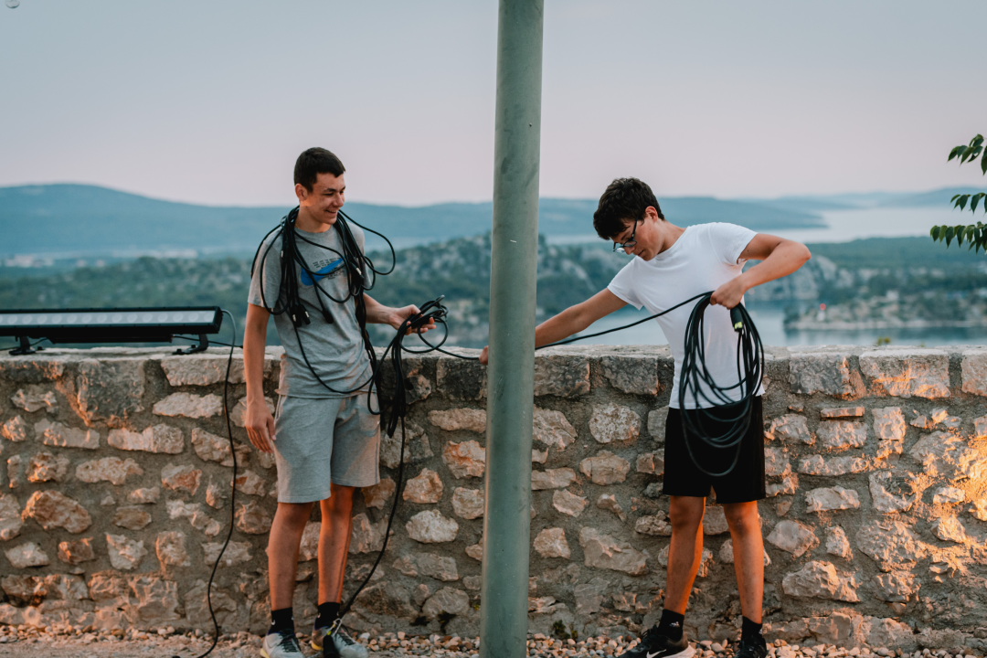 Filmom Nine Violić otvoreno ljetno kino na Baroneu: 'Sjajno se osjećam sa šibenskom publikom' 