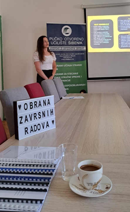 Uspješno završen program prekvalifikacije POU Šibenik za ekonomiste, komercijaliste, hotelijersko-turističke tehničare i prodavače!