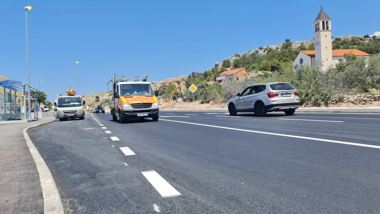Gotove muke po mještanima Žaborića: Rekonstruirana dionica magistrale napokon bez semafora, promet teče normalno
