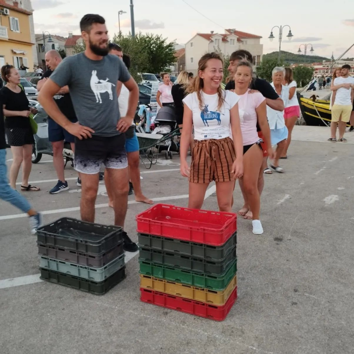 Igre ispo' sela u Tribunju: Održano natjecanje u tradicionalnim igrama