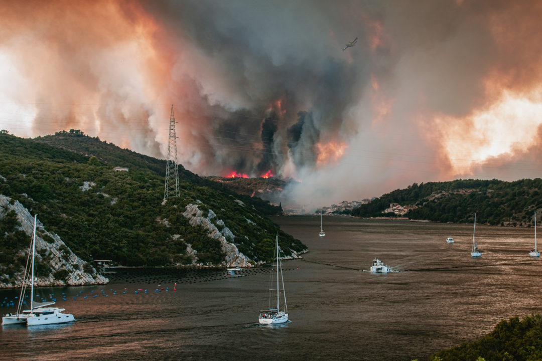 Fotogalerija koja otkriva razmjere plamenog užasa u Zatonu i Raslini