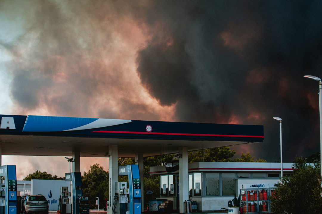 Fotogalerija koja otkriva razmjere plamenog užasa u Zatonu i Raslini