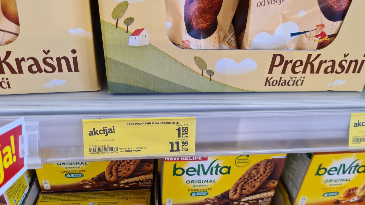 U nekim dućanima u Šibeniku već su iskazane cijene u eurima