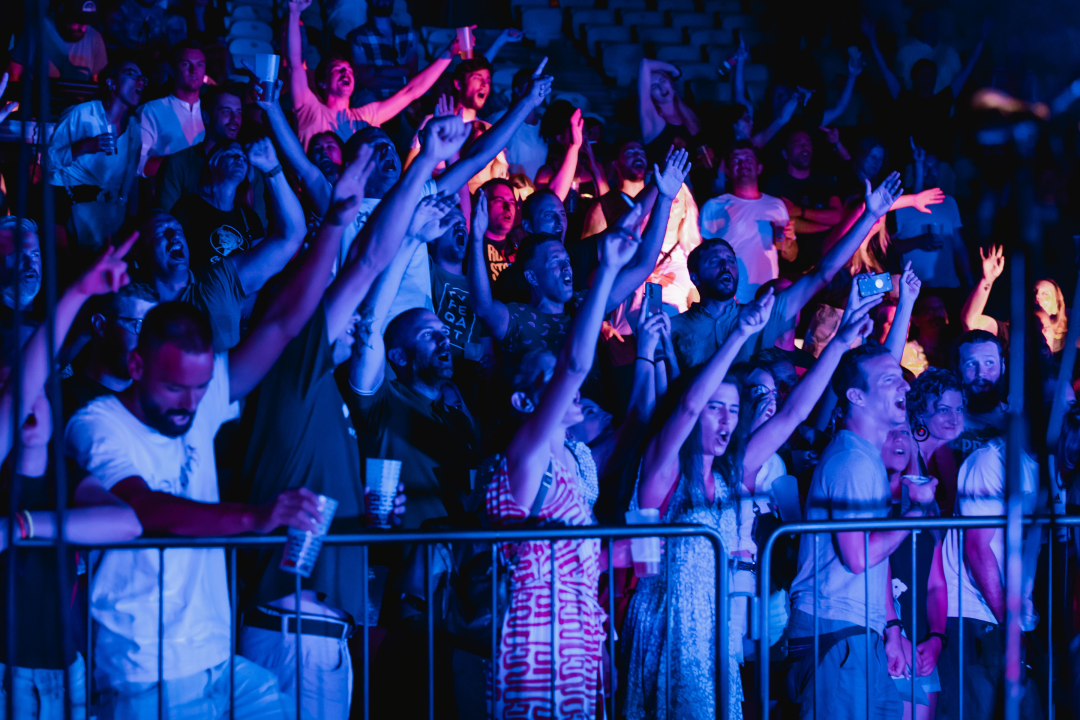 Publika na Mihovilu Pips, Chips &amp; Videoclips pjesmom vratila iz backstagea na treći bis