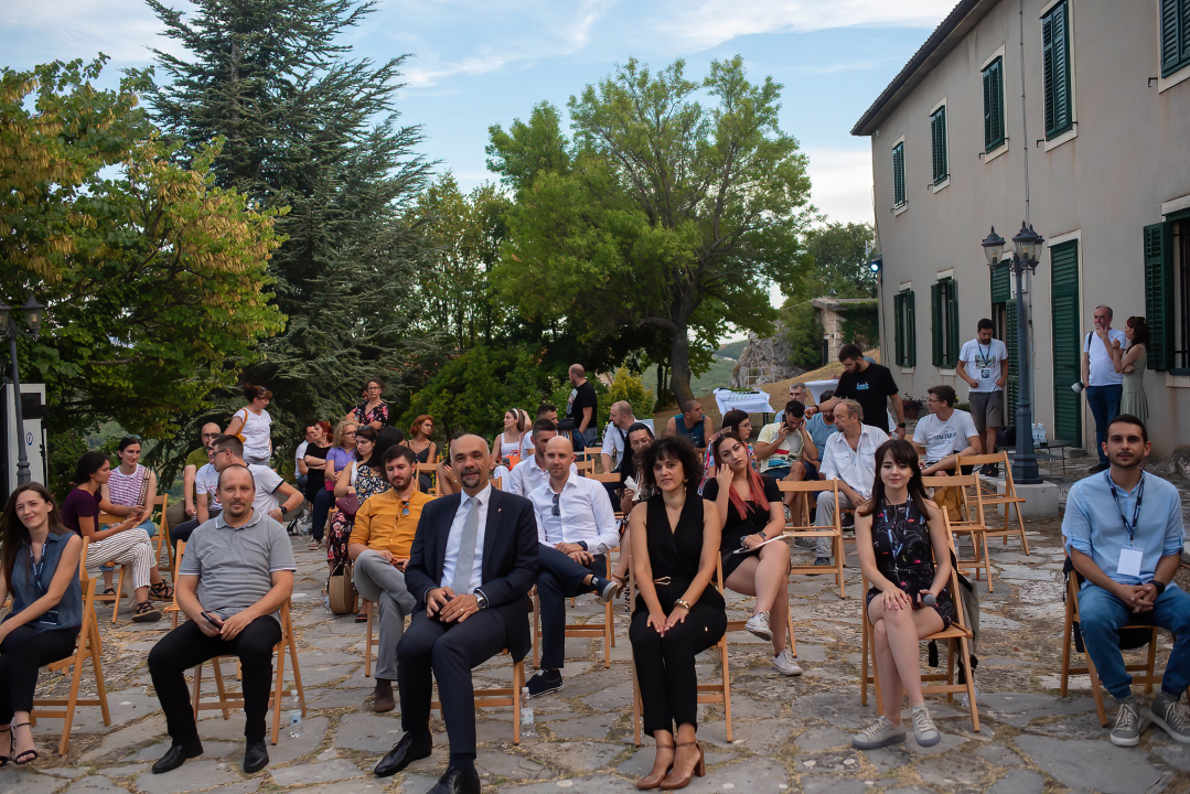 Otvoren prvi kninski hackaton