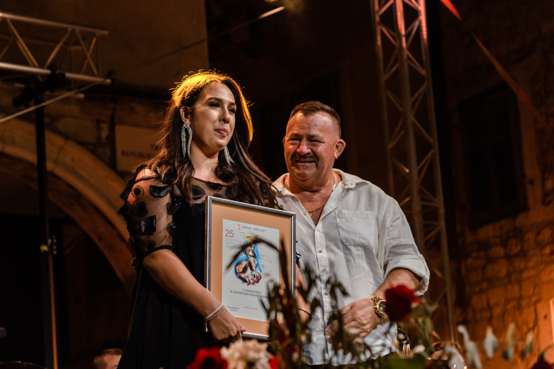  Iva Spahija osvojila tri Šansonijera, Pattiera i Stipaničev dva, Grupa Mi se najviše svidjela žiriju