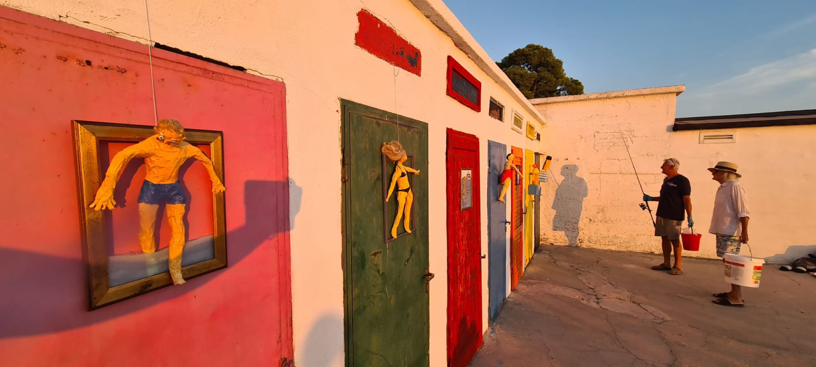 Ako ste mislili da kabine ne mogu biti šarenije, niste vidjeli izložbu Zdenke Bilušić