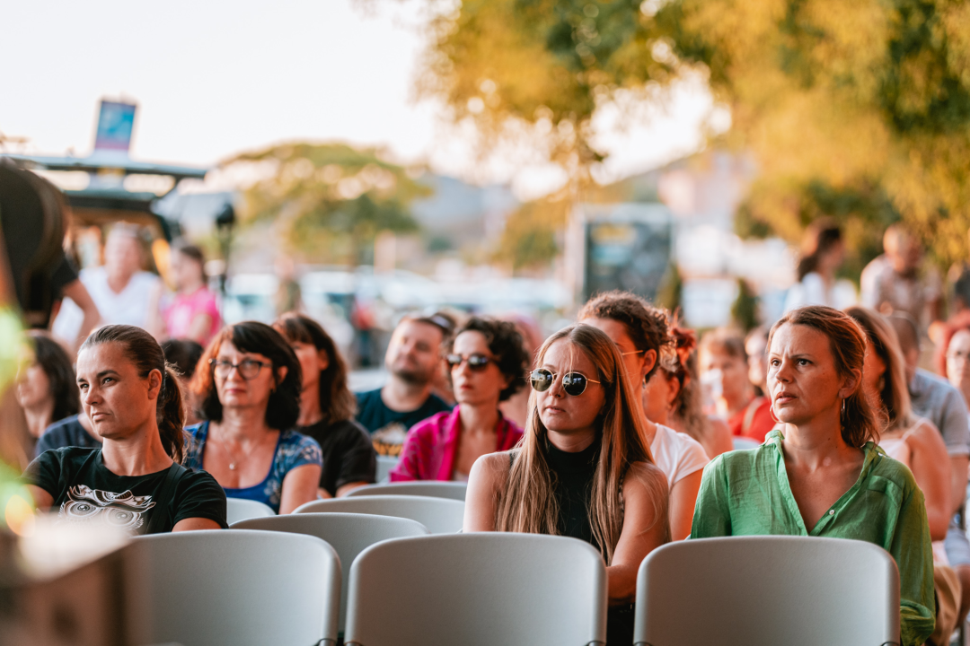 Svijet je na tri dana došao u Šibenik: Ispred Azimuta poslušajte zanimljiva putopisna predavanja!