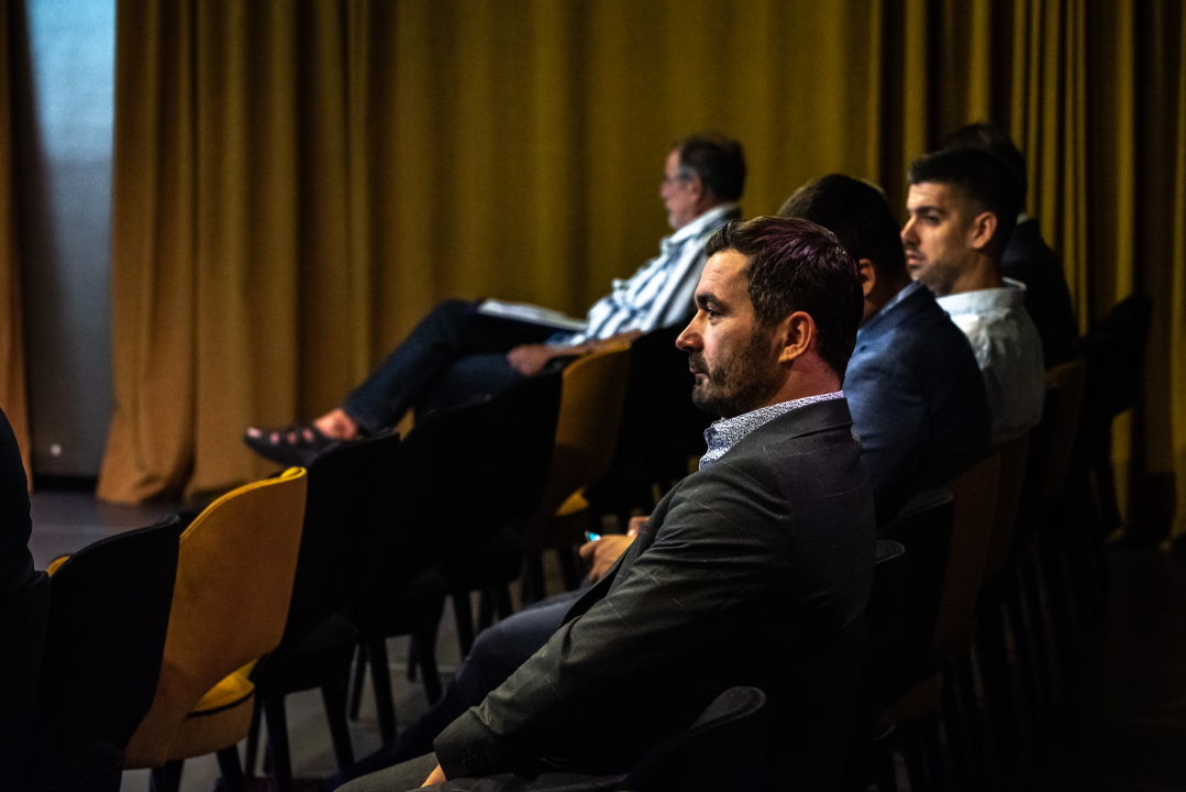 Gradsko vijeće: Oporba tražila konkretne odgovore na goruća pitanja, Restović i Slavica dobili opomene