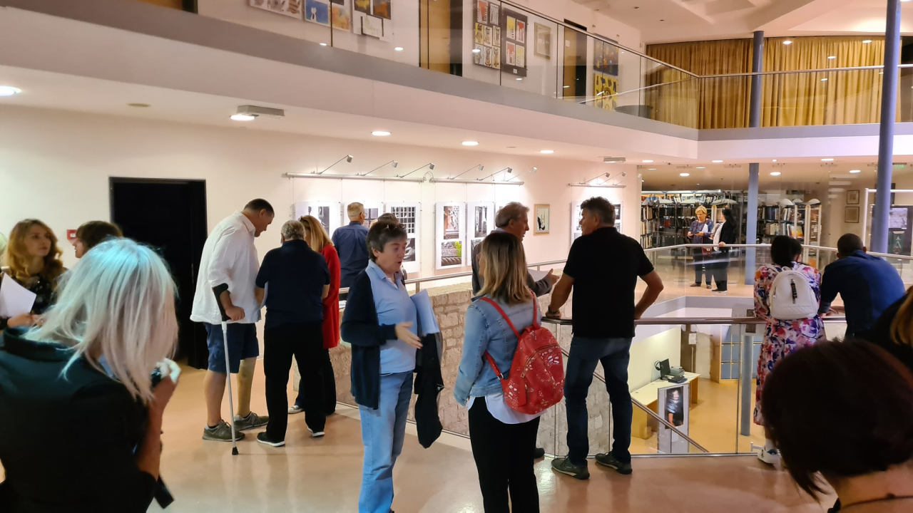 Fotografi su ove godine po gradu tražili detalje, a u knjižnici možete pogledati što su pronašli