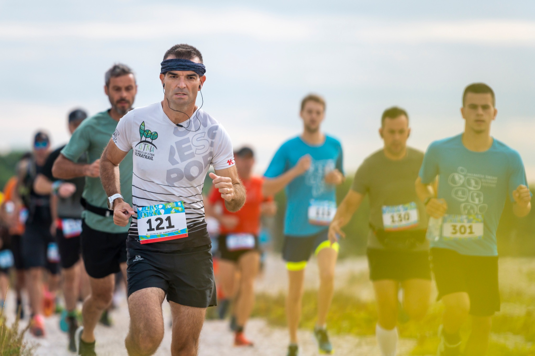 Oko 350 sudionika uživalo je u brojnim sportskim aktivnostima proteklog vikenda na Malom Vignju, Zlarinu i Baldekinu!