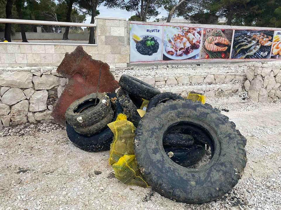 U Primoštenu provode eko akcije za čiste plaže i more