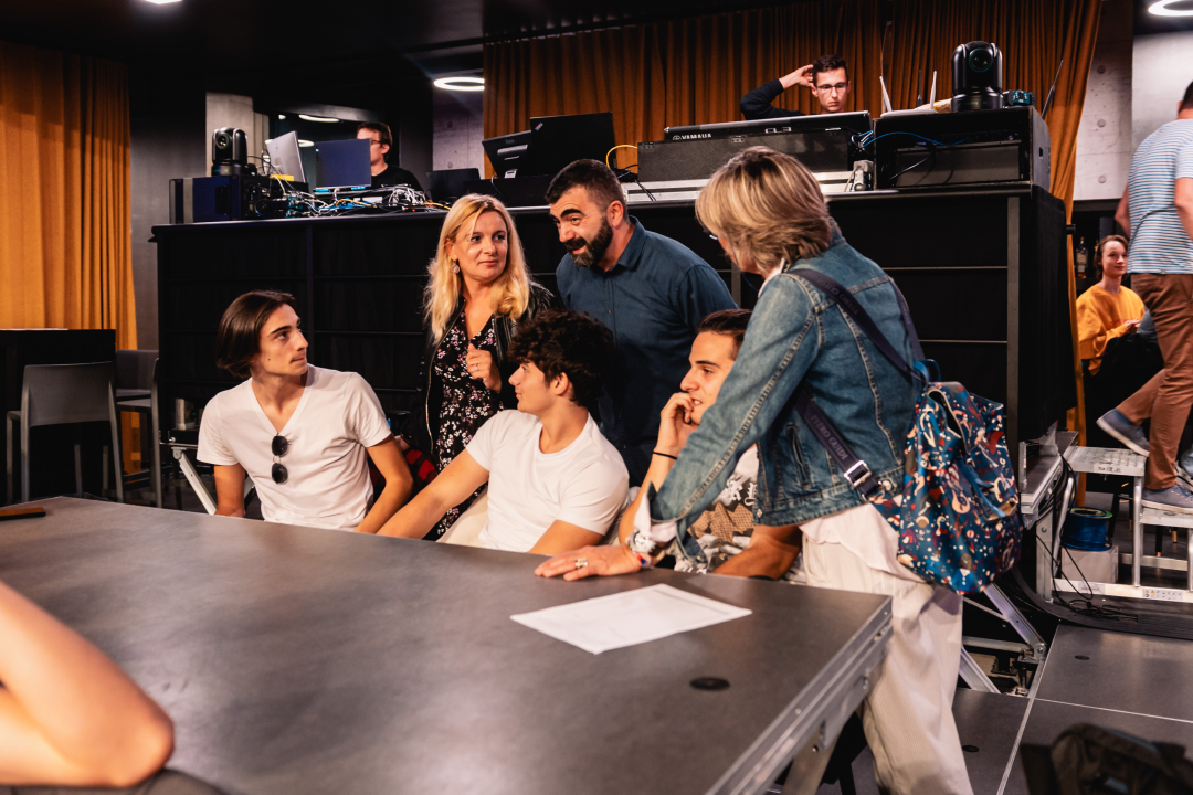 Fenomenalan projekt: Više od 900 učenika na nultom kolu Nacionalne kviz lige koja se emitira iz Arsena