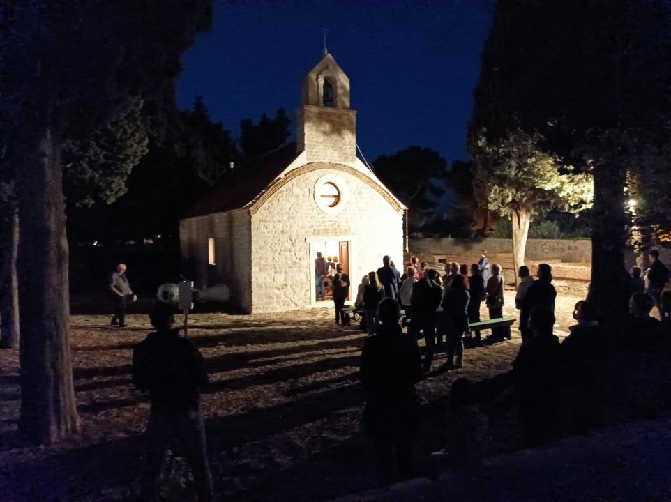 Župljani Vodica proslavili Dan posvete stare crkve sv. Križa