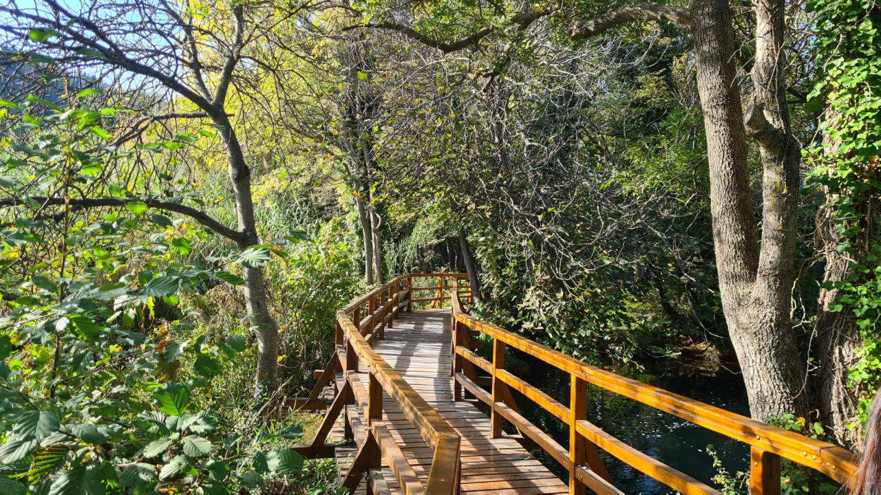 Lijepo vrijeme brojni iskoristili za đir do Skradinskog buka