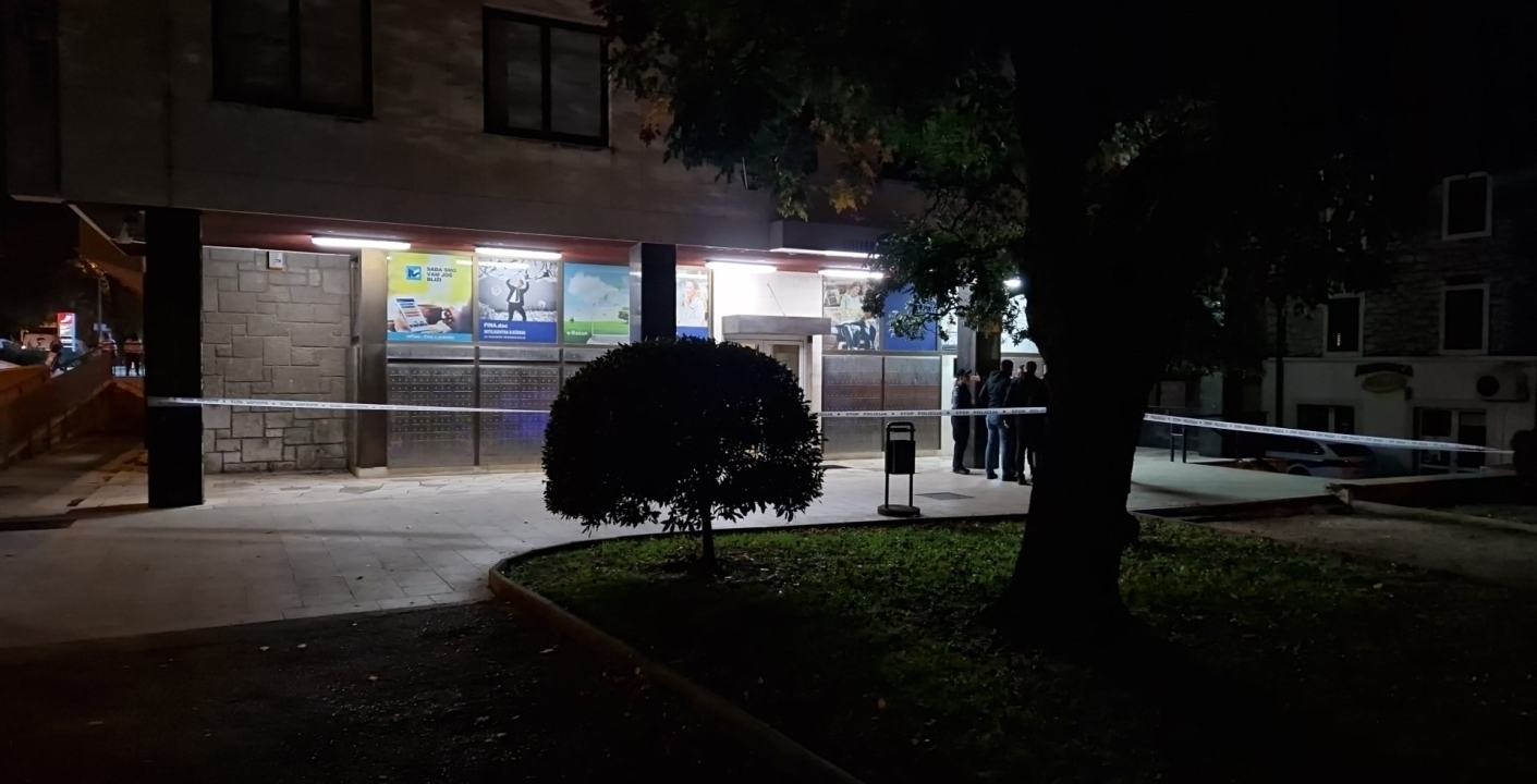 Pokušaj pljačke FINA-e u centru Šibenika: Potraga za bjeguncem i dalje traje