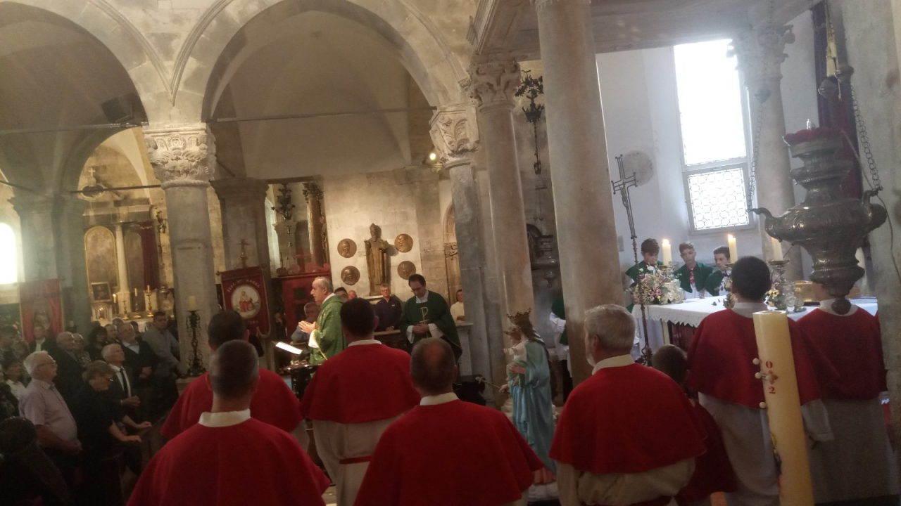 Šibenski vjernici hodočastili u Blato na Korčuli