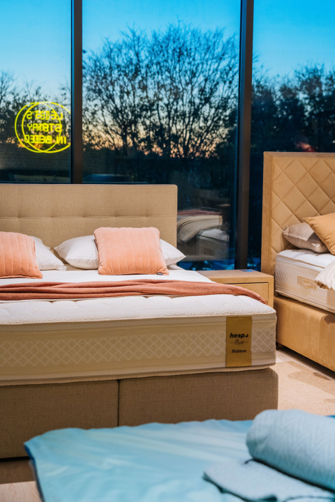 Vrhunska Black Friday akcija u Hespu: Kupite krevet Malmo s madracem Dream po odličnoj cijeni!