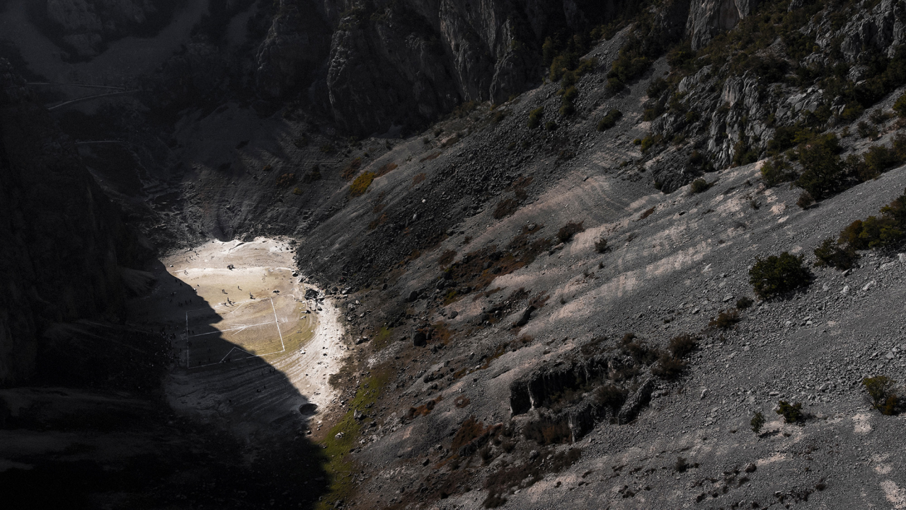 Nogometno rivalstvo traje već 79 godina: Okršaj Vukova i Vilenjaka na Modrom jezeru je spektakl!