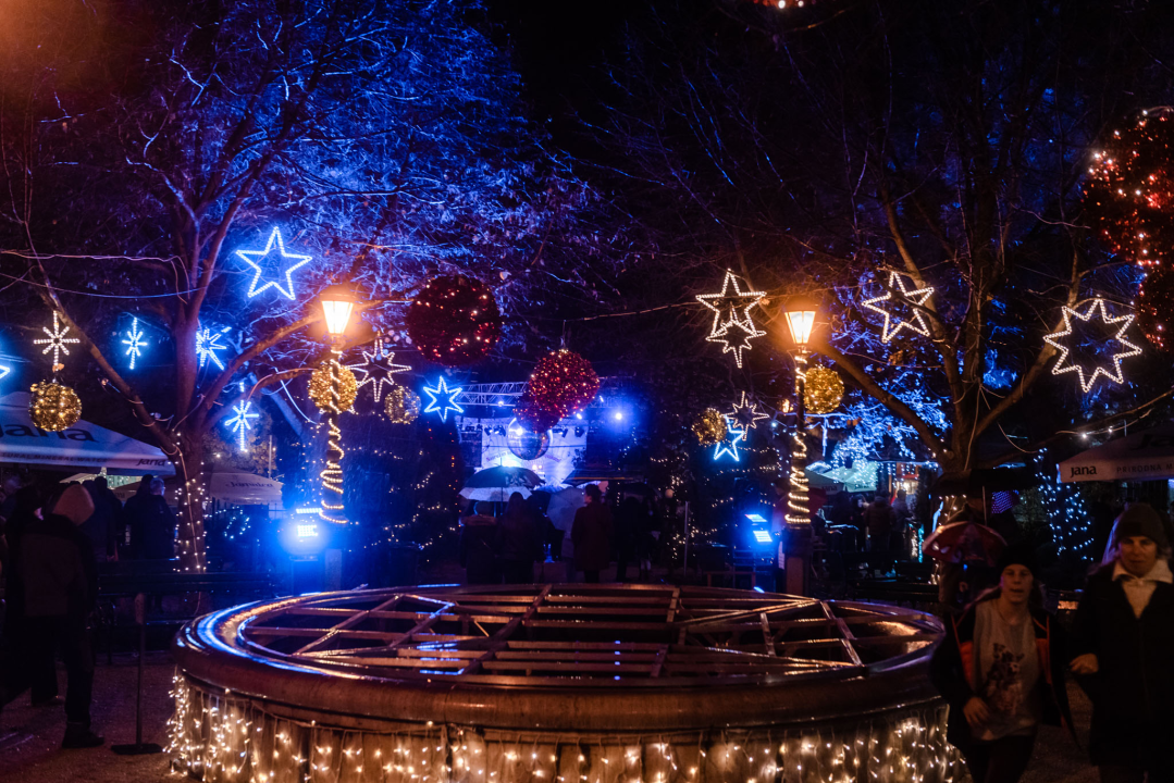 Počela je Adventura u đardinu: Pljuštalo je, ali uz Madre Badessu lakše se izdrži