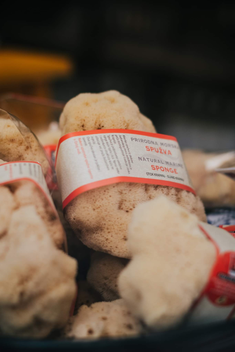 Pronađite najbolje božićne poklone uz super akcije trgovine Lokal! 