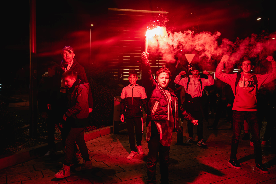 Samba na vučnoj službi! Šibenik je u transu, pogledajte ludilo na ulicama nakon prolaska u polufinale