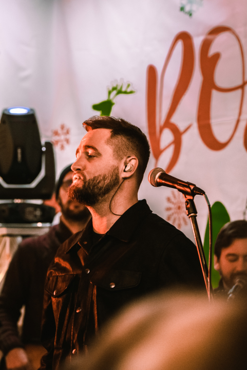 Matija Cvek oduševio šibensku publiku, provjerite koji vas još koncerti očekuju na Božićnom Šušuru!