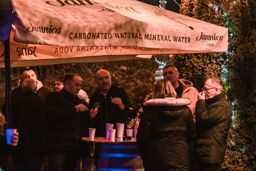 Kruška &amp; Latino u četvrtak su Šibenčanima otpjevali najpoznatije latino hitove