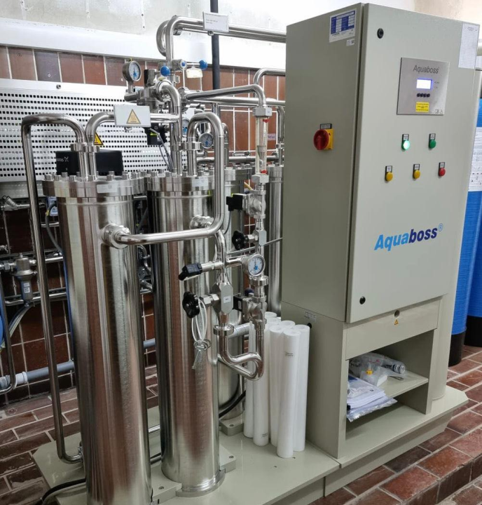 Šibenska bolnica dobila novu opremu za hemodijalizu: 'Osvježili smo i prostor kako bi se pacijenti osjećali ugodnije'