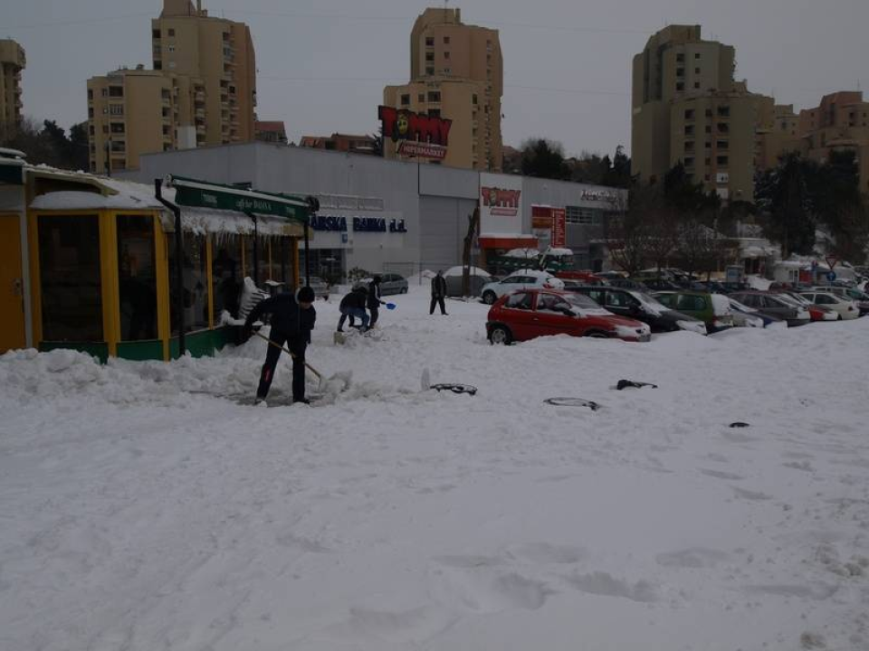 Sjednite na sunce na kavu i pogledajte kako nas je Gabor zameo prije 11 godina