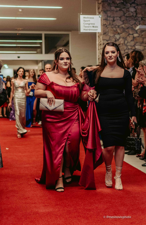 Zavirite na blještavi maturalni ples Turističko-ugostiteljske škole Šibenik (2)