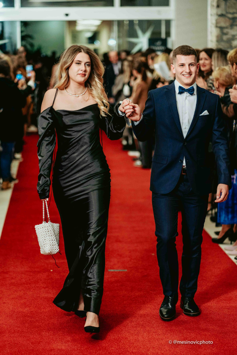 Gimnazijalci zasjali u večeri koju će pamtiti do kraja života! (2.dio)