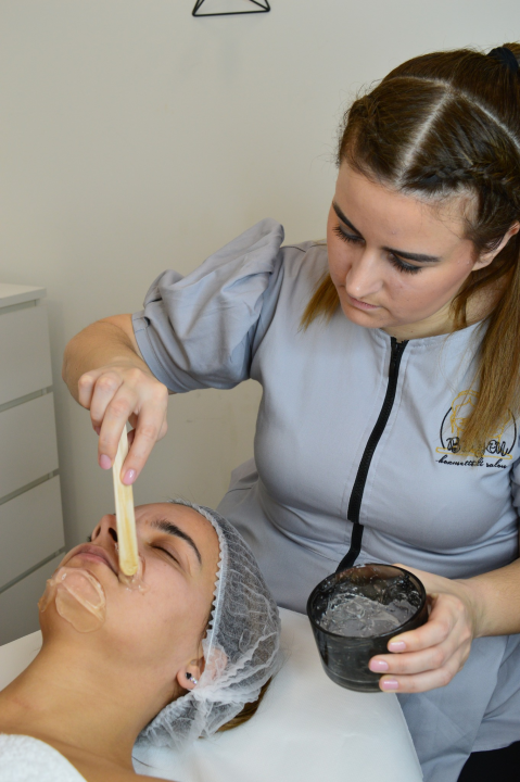 Riješite se neželjenih dlačica prije ljeta u Be You salonu!