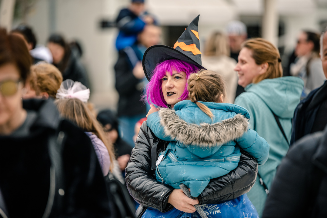 Maškare na Poljani: Đir preko grada pa svi na krafne!