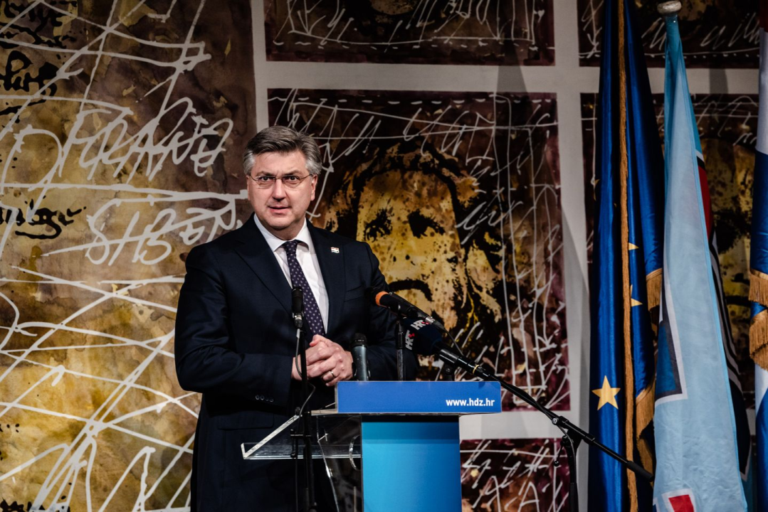 Andrej Plenković na proslavi šibenskog HDZ-a: 'Šibenik je ključan grad na obali, važan za naš identitet i kulturu'