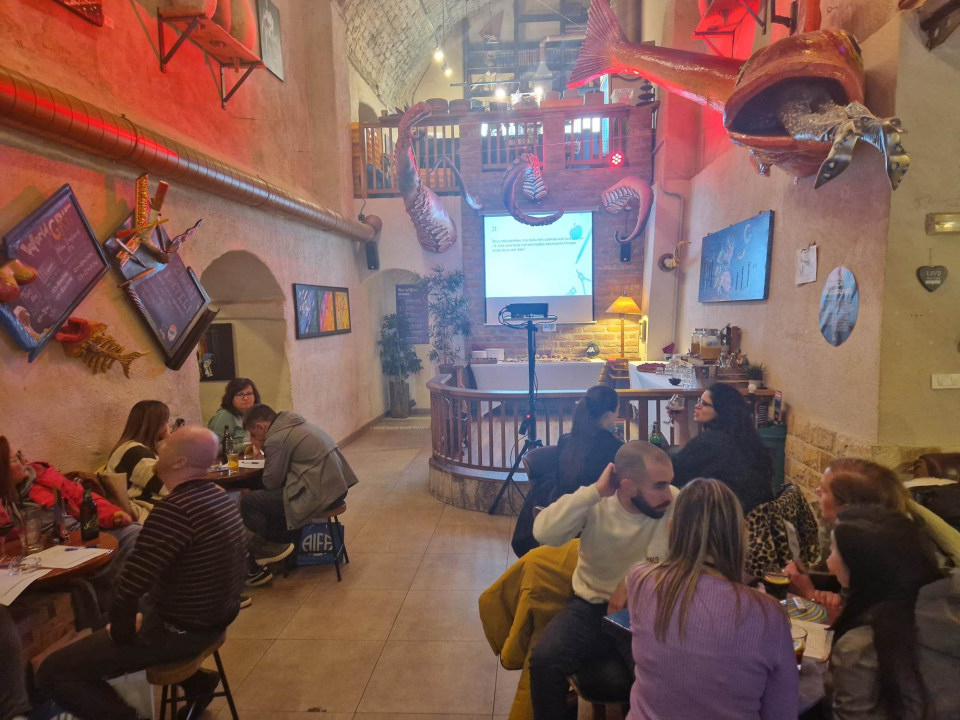 Finalisti srednjoškolske kviz lige stigli u Šibenik: Danas druženje, sutra natjecanje!