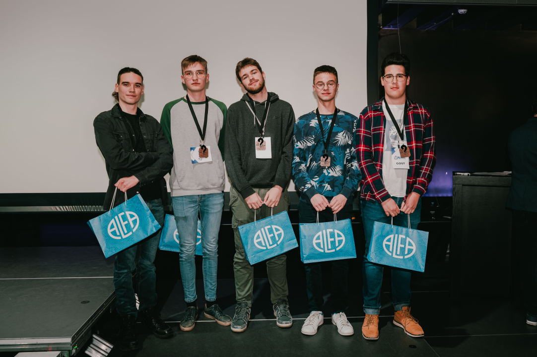 Šibenčani pobjednici Nacionalne kviz lige srednjoškolaca, iza sebe ostavili 900 učenika iz 45 škola